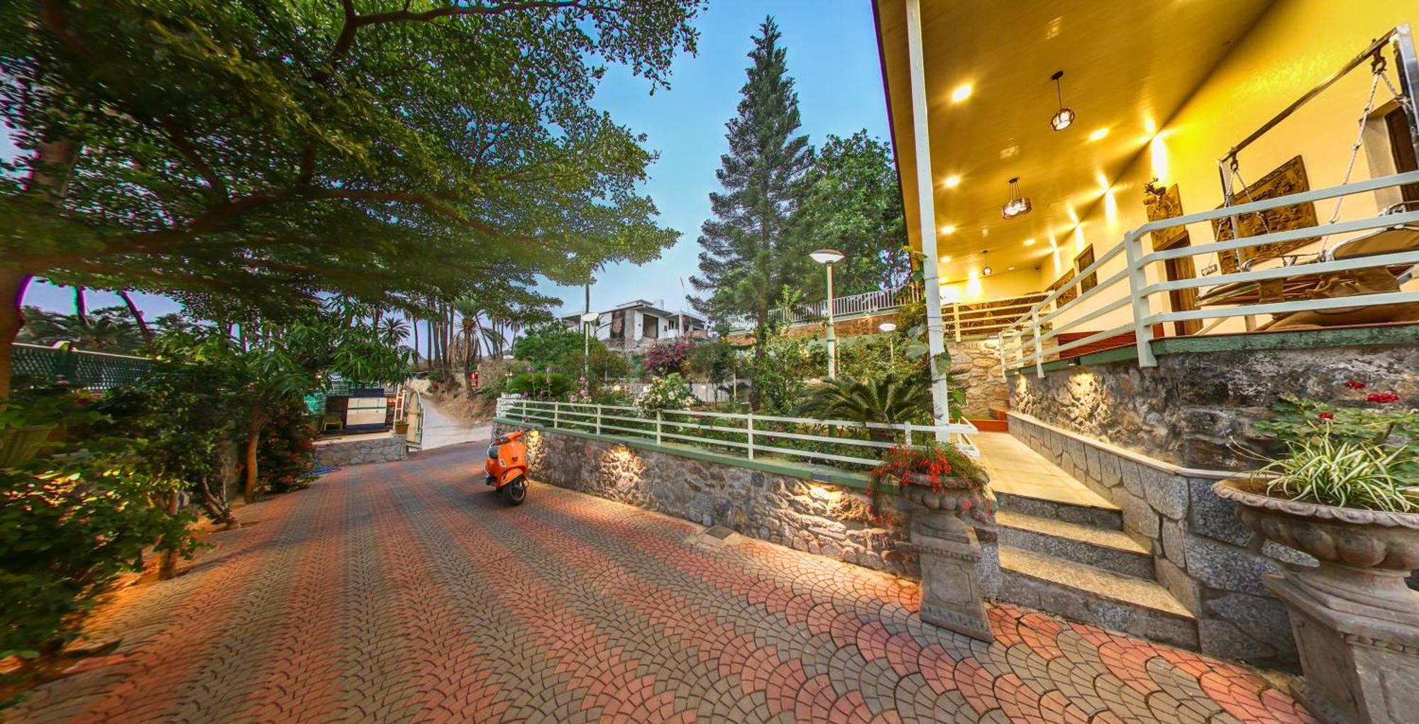 Hari Niwas - A Boutique Garden Resort Маунт-Абу Экстерьер фото