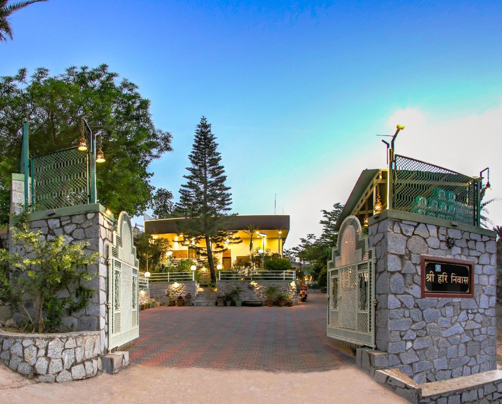 Hari Niwas - A Boutique Garden Resort Маунт-Абу Экстерьер фото